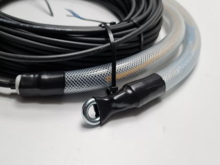Montaż tuby osłonowej z hakiem - jednostronne przystosowanie kabla do zaciągania